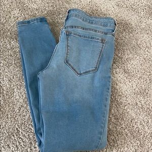 light blue old navy jeans
